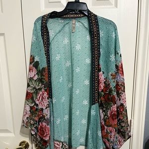 Light blue flower print kimono/ wrap